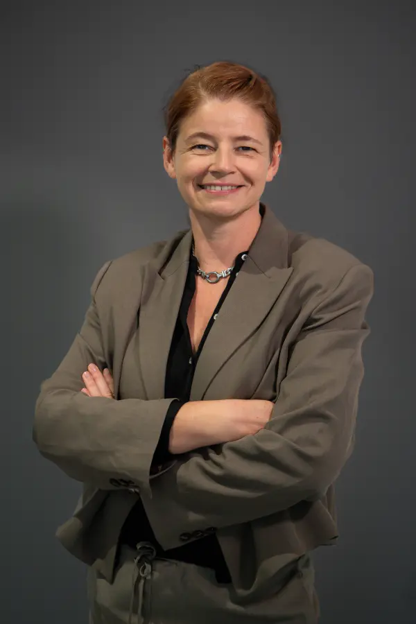 Claudia Singer, MBA MBA CMC
